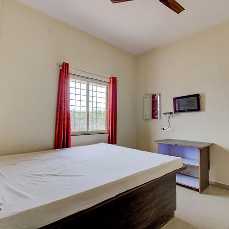 Spot On R D Homestay 1 Dispur Exterior foto