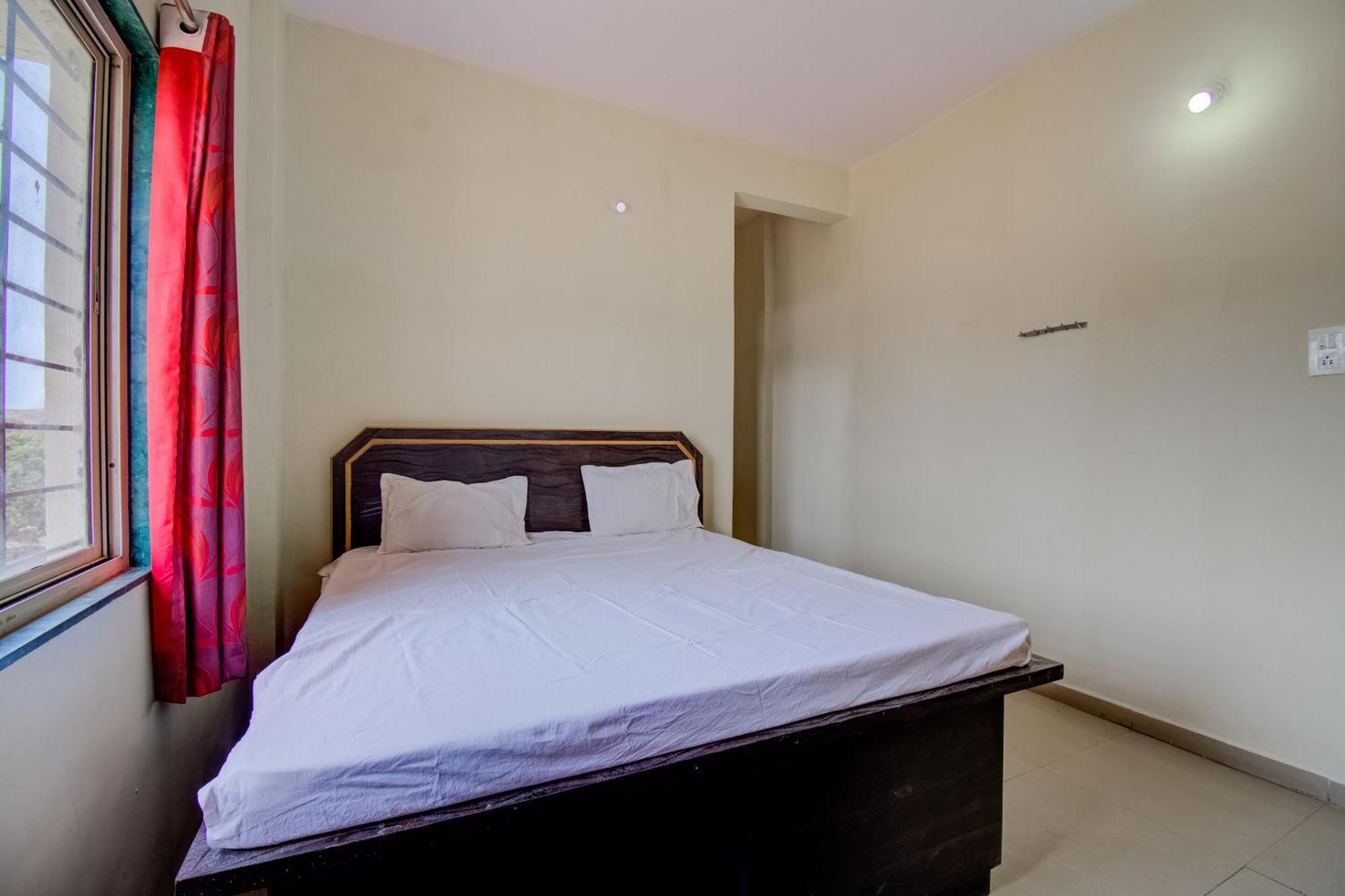 Spot On R D Homestay 1 Dispur Exterior foto
